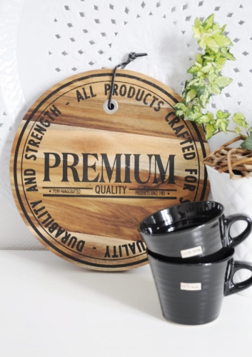 Deska kuchenna okrągła z drewna akacjowego