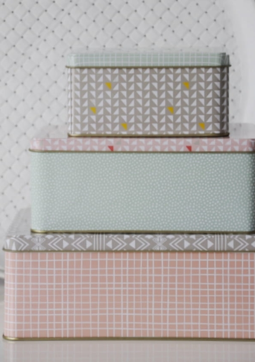 Kolorowe puszki dekoracyjne na biurko i do kuchni z motywem azteckim – zestaw 3 prostokątnych organizerów.