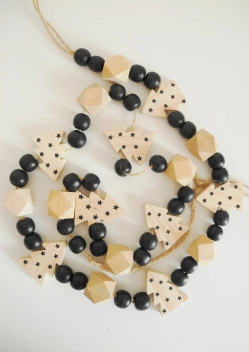 Drewniana świąteczna ozdoba do zawieszenia