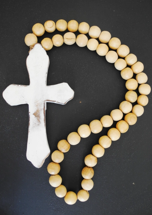 Drewniana ozdoba do zawieszenia na ścianie