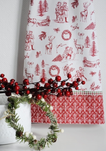 Elgencki świąteczny ręcznik kuchenny w czerwone wzory
