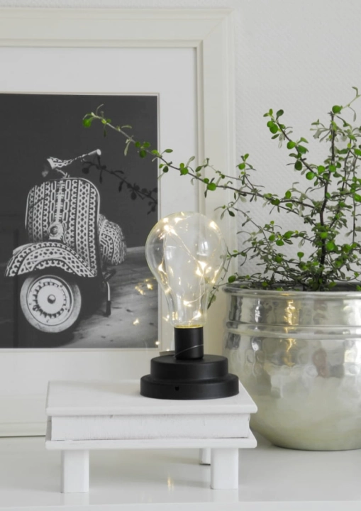 Lampka LED w kształcie żarówki edisona