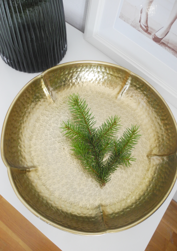 Złota metalowa patera dekoracyjna