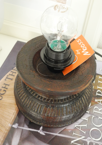 Ręcznie wykonana podstawa lampy z Indii ze starego drewna