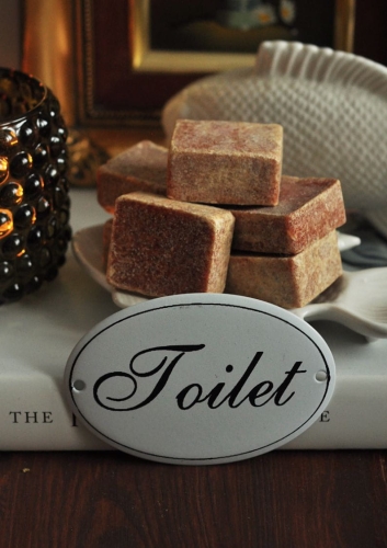 Tabliczka emaliowana na drzwi do łazienki