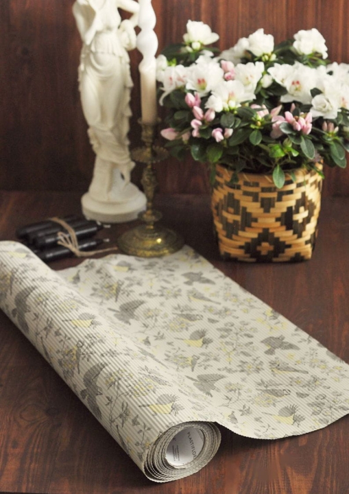 Karbowany papier ozdobny w stylu vintage z motywem ptaków