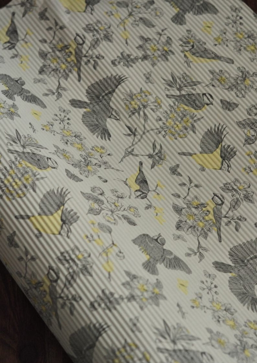 Papier ozdobny do pakowania prezentów i projektów DIY