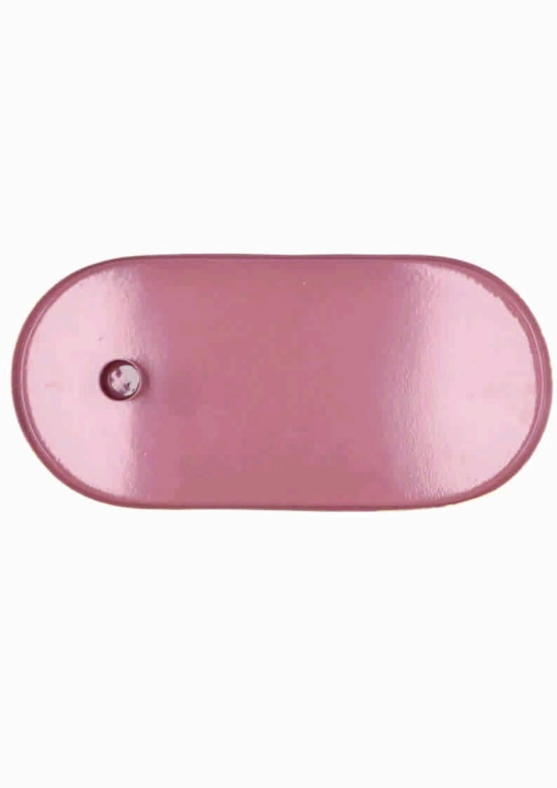 Metalowa tacka ze świecznikiem