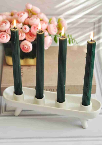 Ceramiczny świecznik na cztery świece