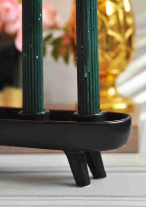 Świecznik na nóżkach