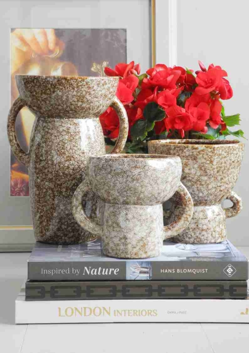 Wazon ceramiczny w stylu retro