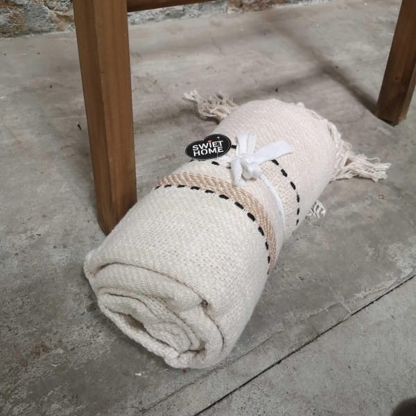 Koc z materiałów z odzysku