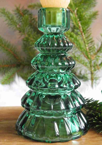 Zielony szklany świecznik choinka z miejscem na świecę – ozdoba bożonarodzeniowa