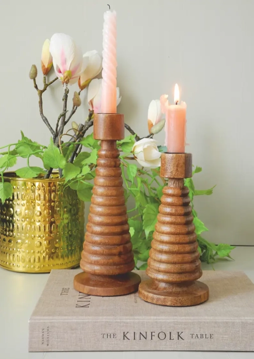 Komplet świeczników toczonych z drewna mango