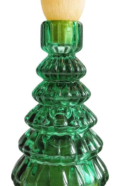 Świąteczny świecznik w formie zielonej choinki – idealny prezent na Boże Narodzenie