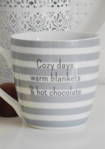 Biało szary kubek ceramiczny